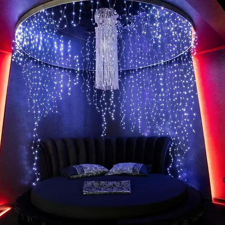 Апартаменты Excentric 2 *