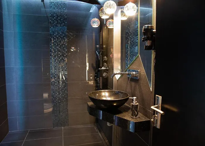 Excentric 2 Apartment